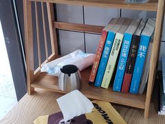 -蜜蜂小象·榴莲千层蛋糕(时代汇11栋店)