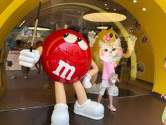 -m豆巧克力世界(上海世茂广场店)