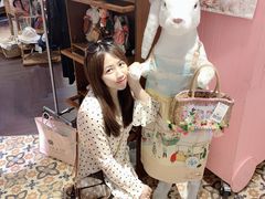 -恋物百货商店(华侨城店)