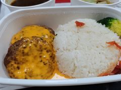 芝士双层汉堡扒咖哩饭-白熊咖哩(新世界城店)