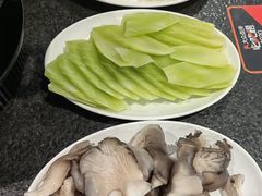 青笋-湘肠香火锅店(团结湖店)