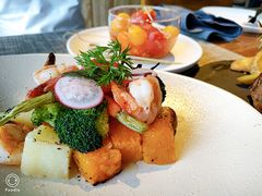 烤大虾温热沙律-喜洲吧·江畔老船厂·庭院餐厅(喜临院店)