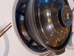 -东椰·海南椰子鸡火锅(朝阳门店)