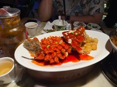 -吴越荣记苏州菜·松鼠桂鱼100%活鱼现做(月光码头店)