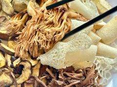 -黔蘑菇四季餐厅(观山湖店)