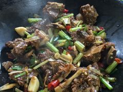 干锅牛排-牛八宝桂林米粉(八里庄店)