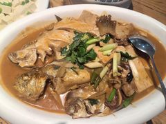-小船渔村•大连菜•大连焖鱼(明泽街店)