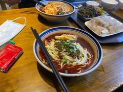 -聚合鑫东北熏酱熟食麻辣面(长阳店)