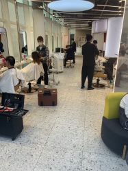 -PE SALON 