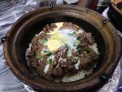 窝蛋牛肉煲仔饭-红星光发煲仔饭(大石街店)