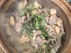 -容里煲仔饭(利丰北路店)