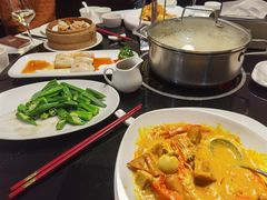 -煲王粤菜餐厅(中侨中心店)