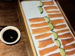 -壹湖两岸·鱼鲜山里菜(东江湖店)