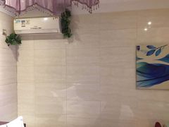 -肯定精品酒店(南京龙江地铁站省妇幼保健院南门店)