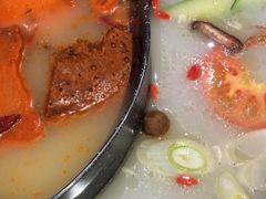 -宏姐串串香(宏伟路店)