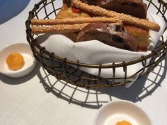 -Mogul Eatery·大亨餐酒馆