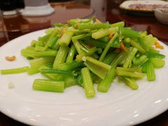 芹菜海米-回香楼大连新派清真菜