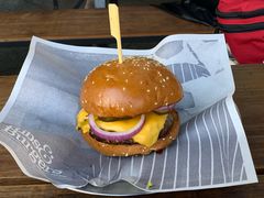 -Ribs & Burgers The Rocks