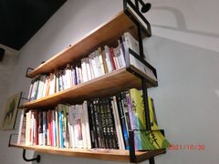 -帕帕珍味·面包茶饮(古城店)