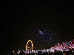 -南京眼步行桥