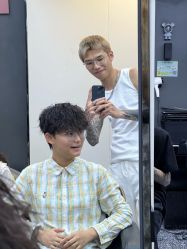 点击看大图 -藤野造型专业烫染接发