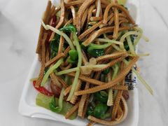 -京穆兰兰州牛肉面·清真(盛龙广场店)