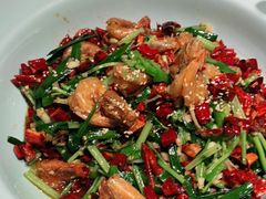 香辣一锅鲜-湘邻呷铺·田园家宴(汉基广场店)