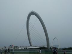 -南京眼步行桥