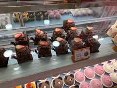 零售区-仟吉KenGee(国贸360店)