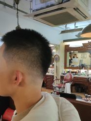 -BarberKiNG男士理发馆Barbershop