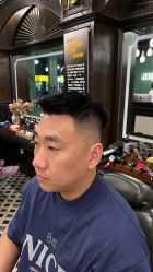 -海文先生国潮烫染男士理发馆