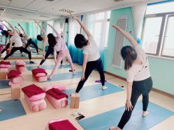 -爱尔乐美孕产瑜伽·普拉提