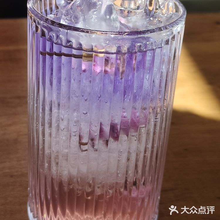 每天一杯辷朵云蓝咖啡，精神满满[咖啡]