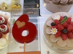 -花花卷卷·鲜食蛋糕(静安久光百货店)
