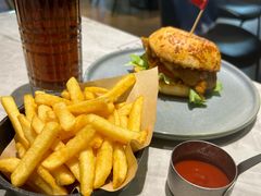 -必胜客(上海新南方商城PH店)