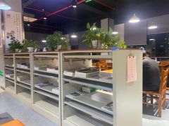 -上海市虹口区图书馆(曲阳分馆)