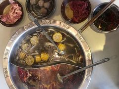 -憨铁匠老火锅(龙岗万科里店)