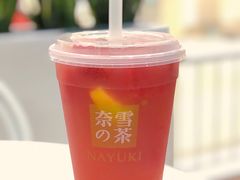 霸气桃桃莓-奈雪的茶(苏宁广场店)