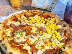 招牌狂野披萨-盘炉forenza·云贵川融合小食堂 ( 钟楼中柳巷店)