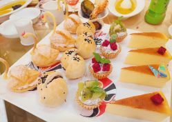 -甘井子区冠豪主题婚礼酒店宴会厅(机场店)