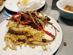 -遇上西雅图多融合海鲜自助餐厅(中房金谊广场店)
