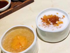 桃羞杏让-素慧餐厅(大虹桥店)