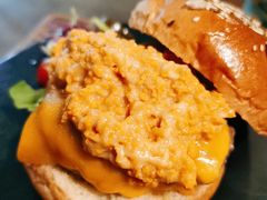 芝士海胆汉堡-HIGH FIVE哈福手工汉堡(桂林路店)