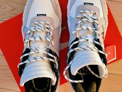 -李宁(大宁国际旗舰店)