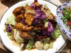 -巴依兄弟西域美食(机场店)