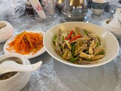-汗腾格里·风味餐厅(新疆驻京办店)