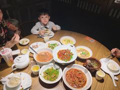 -爱碗亭·鲜炒湖南菜(壹城中心店)