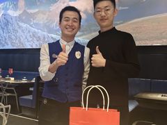 -海底捞火锅智慧餐厅(中骏世界城店)