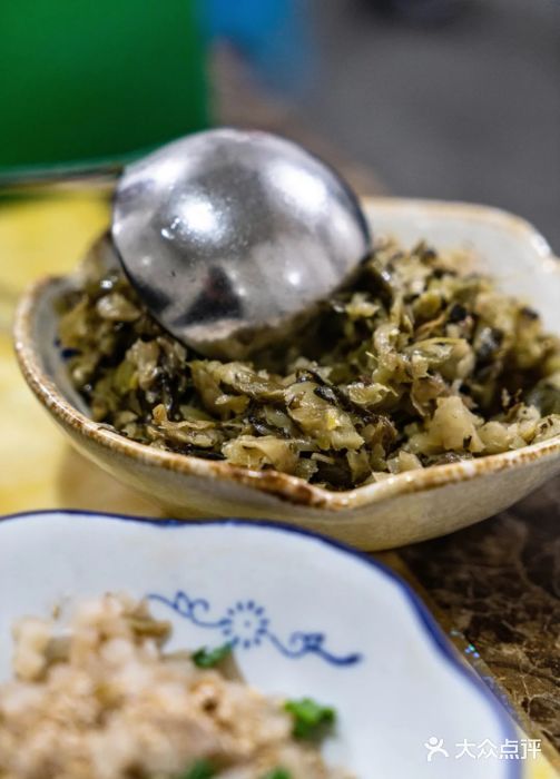 石灰市毛记烧鸡公(解放碑店)咸菜图片