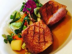 煮鸭胸配鸭肉清汤-Caprice(香港四季酒店)